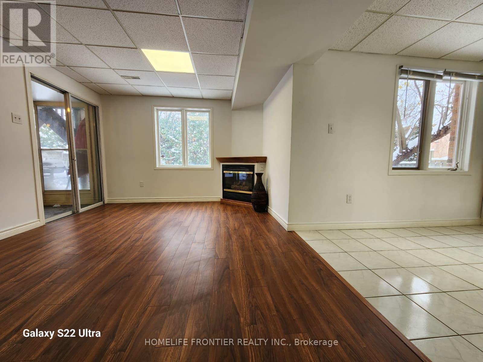 Basement - 615 Sandford Street, Newmarket, Ontario  L3X 1T4 - Photo 5 - N12569516