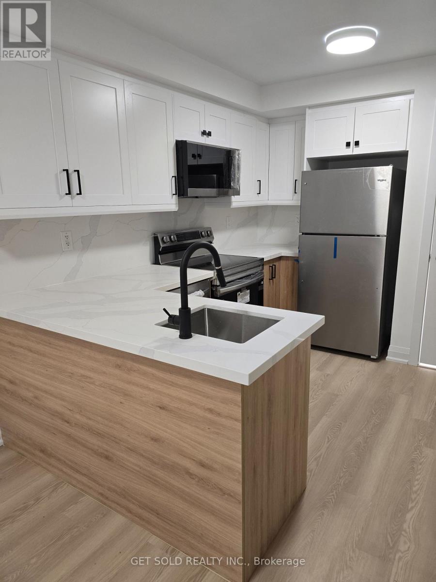 421 - 8 Drummond Street, Toronto, Ontario  M8V 1Y8 - Photo 4 - W12568532