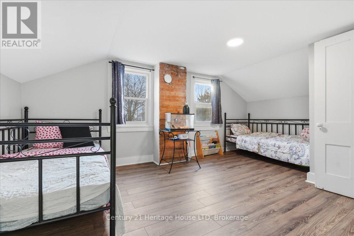 4 Cross Street, St. Catharines, Ontario L2R 2W5 - Photo 19 - X12569548