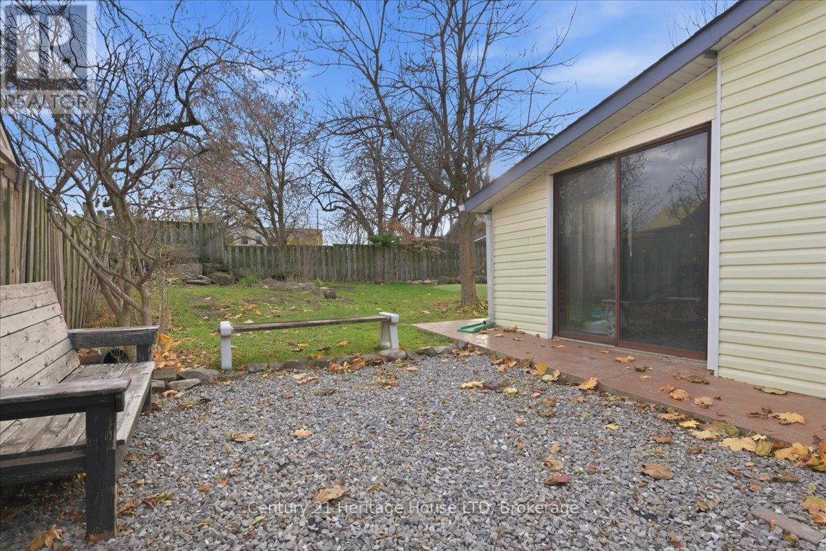 4 Cross Street, St. Catharines, Ontario L2R 2W5 - Photo 21 - X12569548