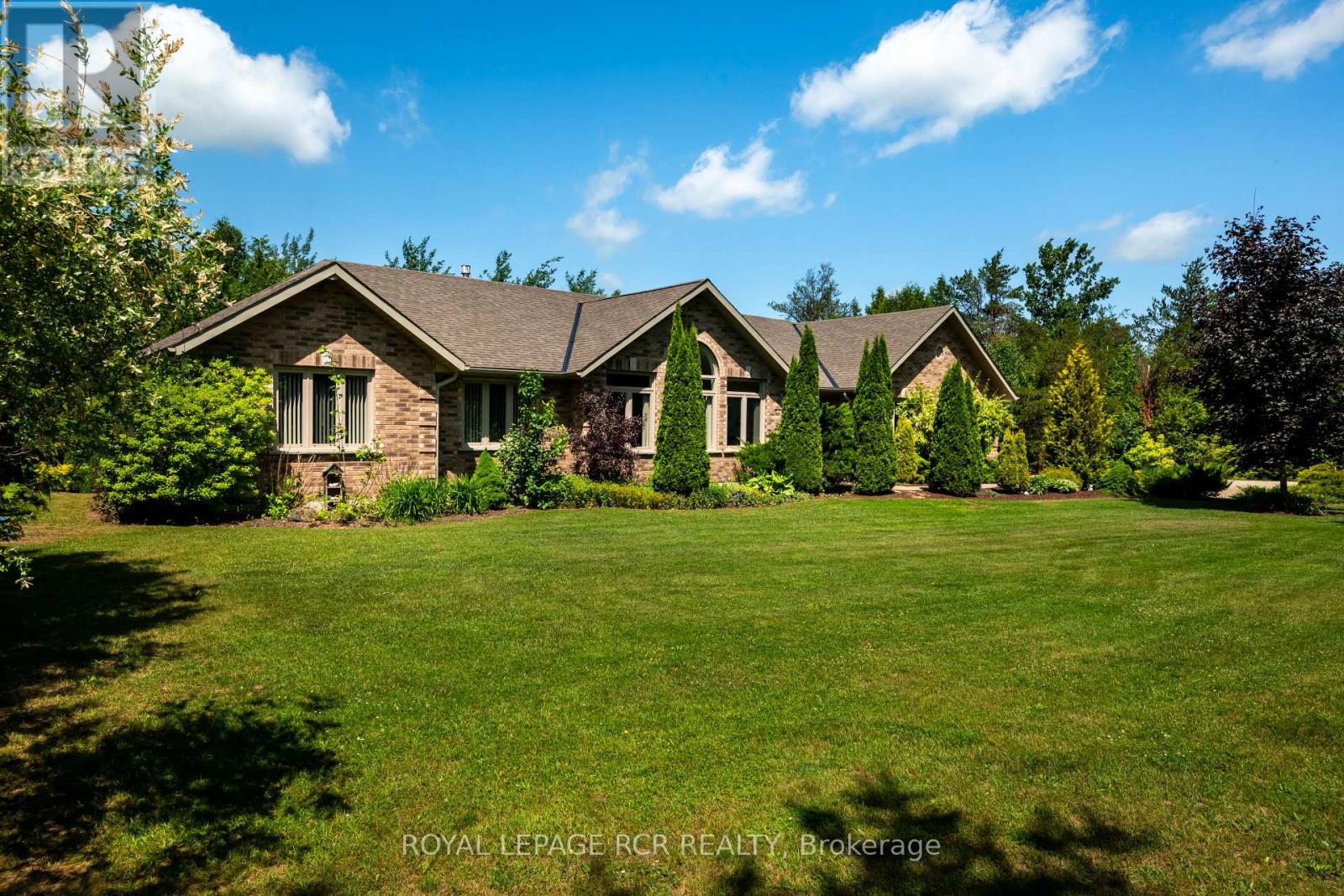 555374 Mono Amaranth Line, Amaranth, Ontario  L9V 1L7 - Photo 5 - X12247847