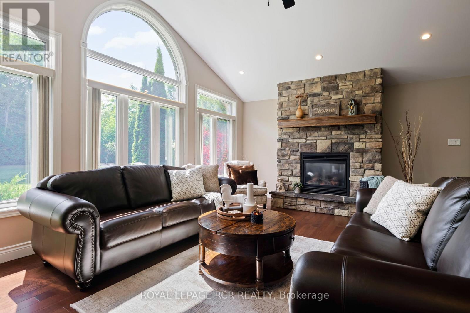 555374 Mono Amaranth Line, Amaranth, Ontario  L9V 1L7 - Photo 11 - X12247847