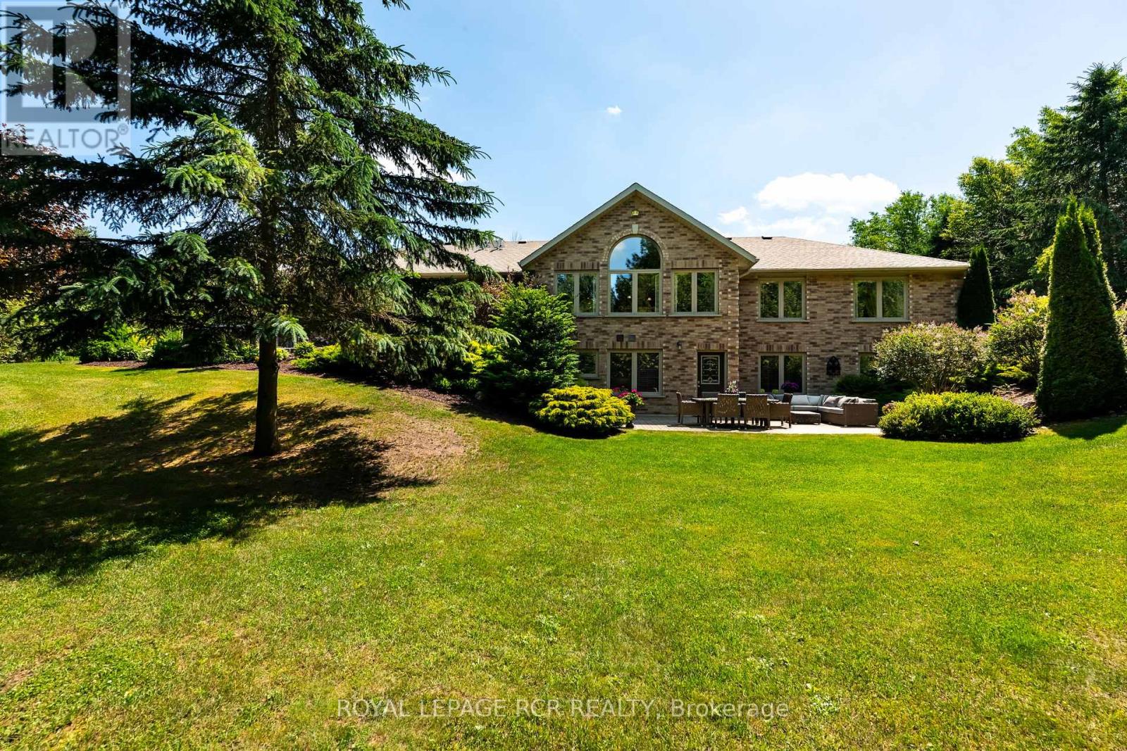 555374 Mono Amaranth Line, Amaranth, Ontario  L9V 1L7 - Photo 6 - X12247847