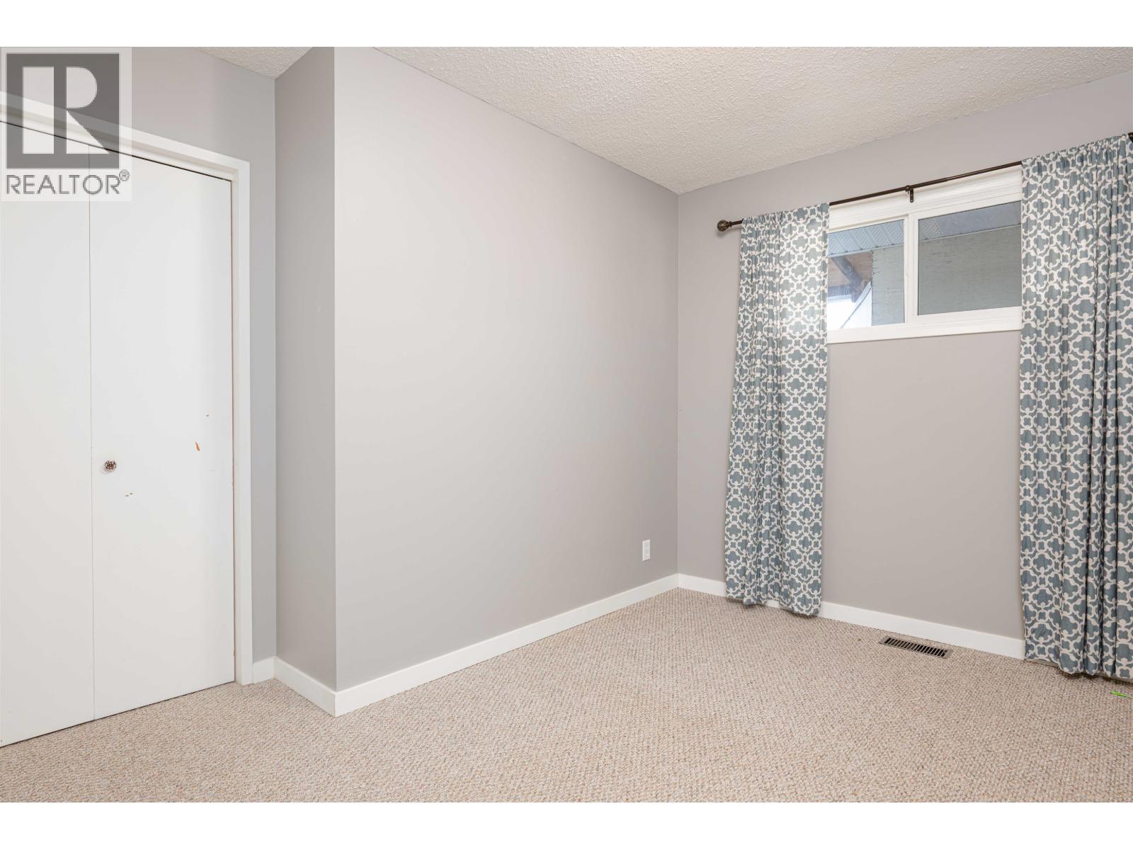 2863 Alexander Crescent, Prince George, British Columbia  V2N 1J9 - Photo 4 - R3069264