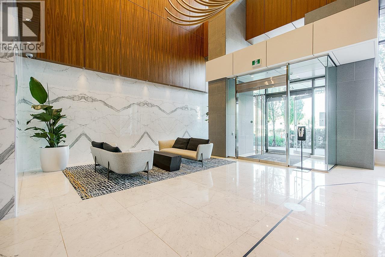 5703 4510 Halifax Way, Burnaby, British Columbia  V5C 0K4 - Photo 4 - R3062193