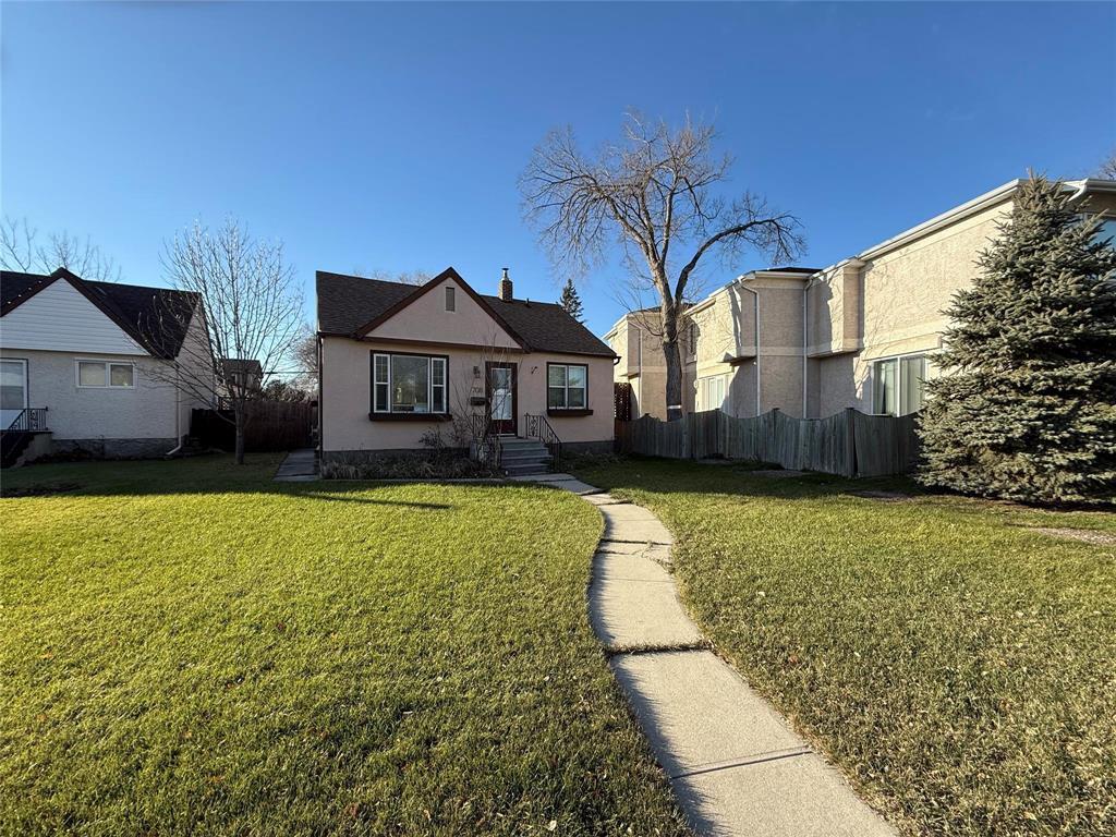 708 St Mary's Road, Winnipeg, Manitoba  R2M 3N1 - Photo 0 - 202528908