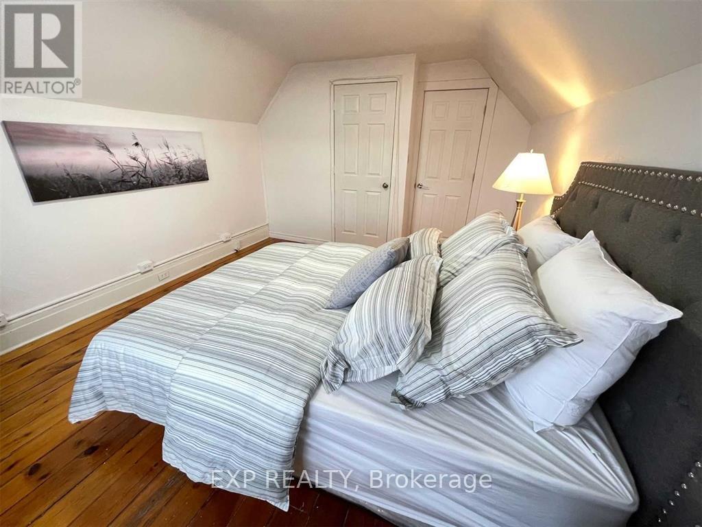 Upper - 229 Locke Street S, Hamilton, Ontario  L8P 4B8 - Photo 18 - X12569550