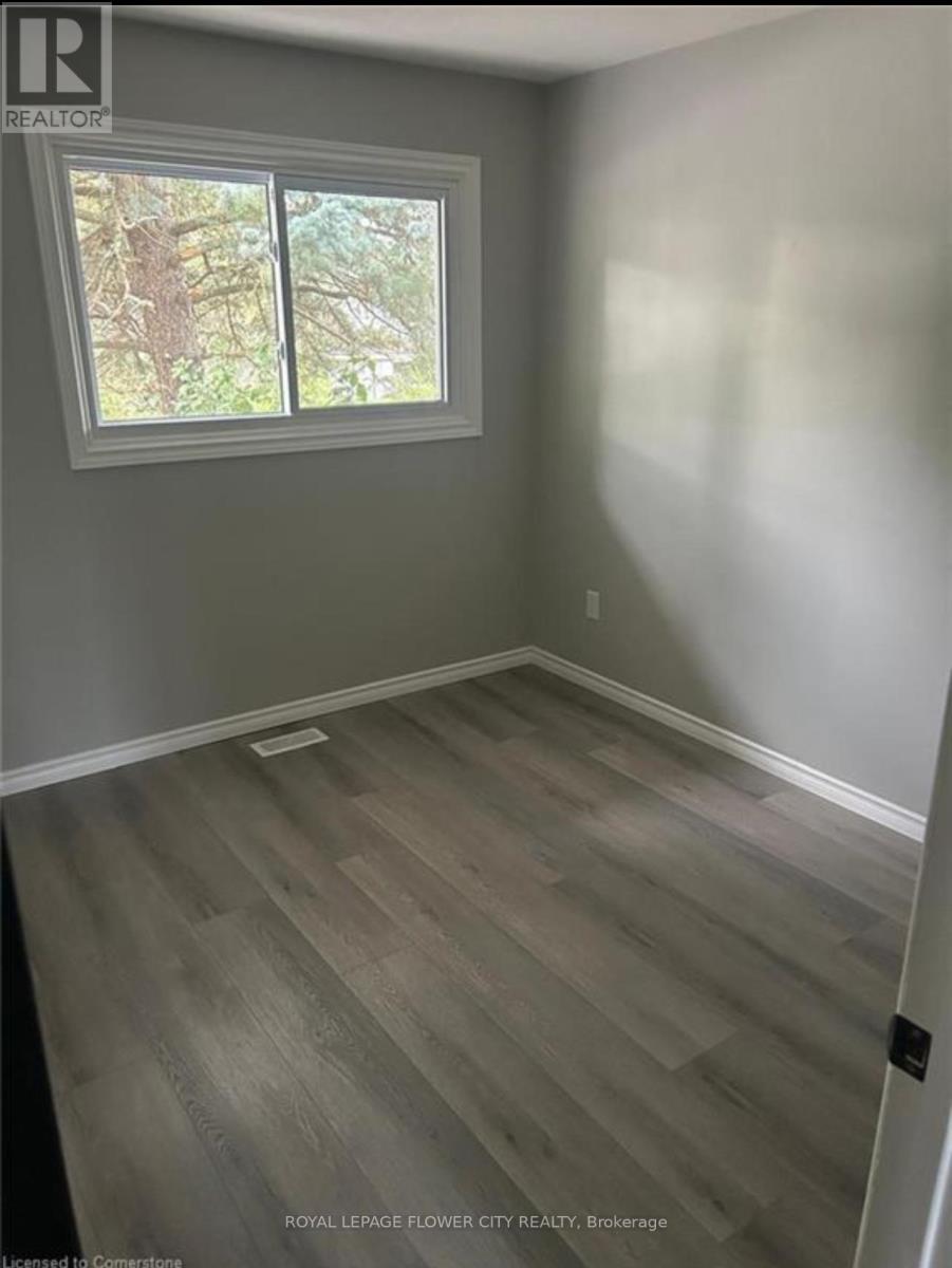 196 Gladstone Avenue, London South, Ontario  N5Z 3R9 - Photo 10 - X12569558