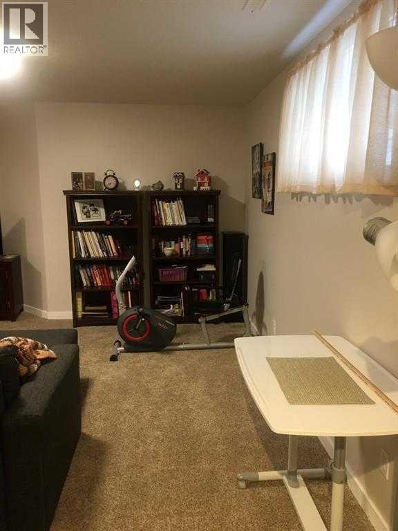 25, 284 Cougar Way N, Lethbridge, Alberta  T1H 6T9 - Photo 24 - A2271816