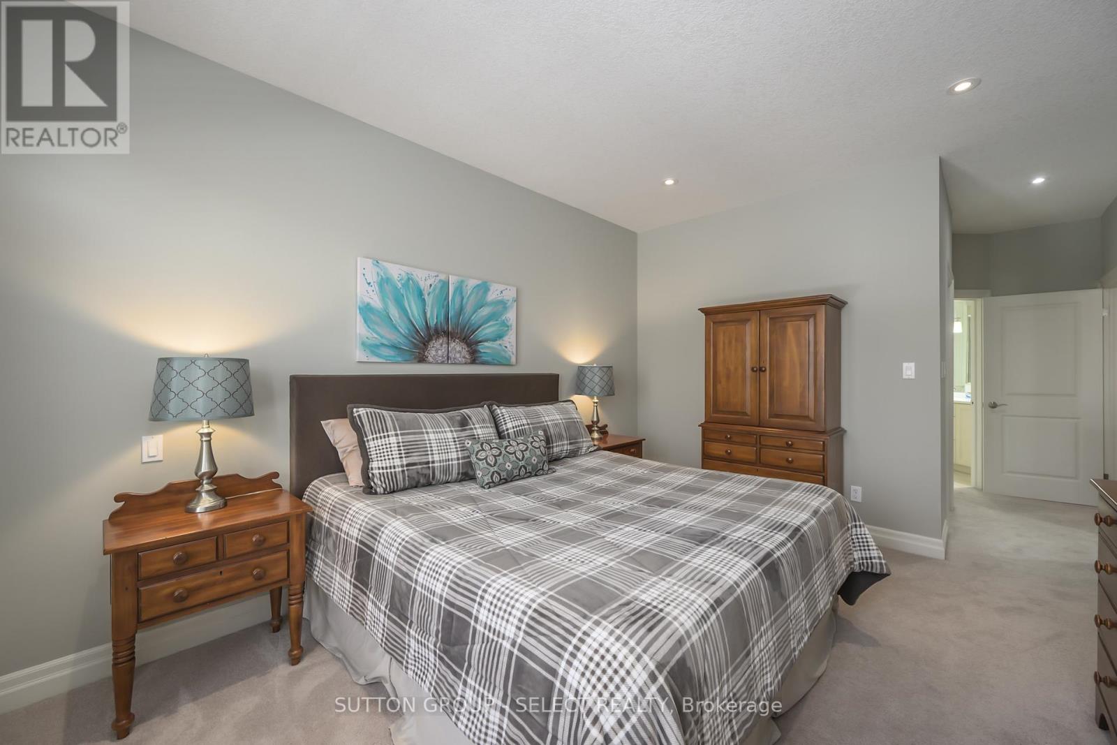 57 - 765 Eagletrace Drive, London North, Ontario  N6G 0J7 - Photo 26 - X12569608