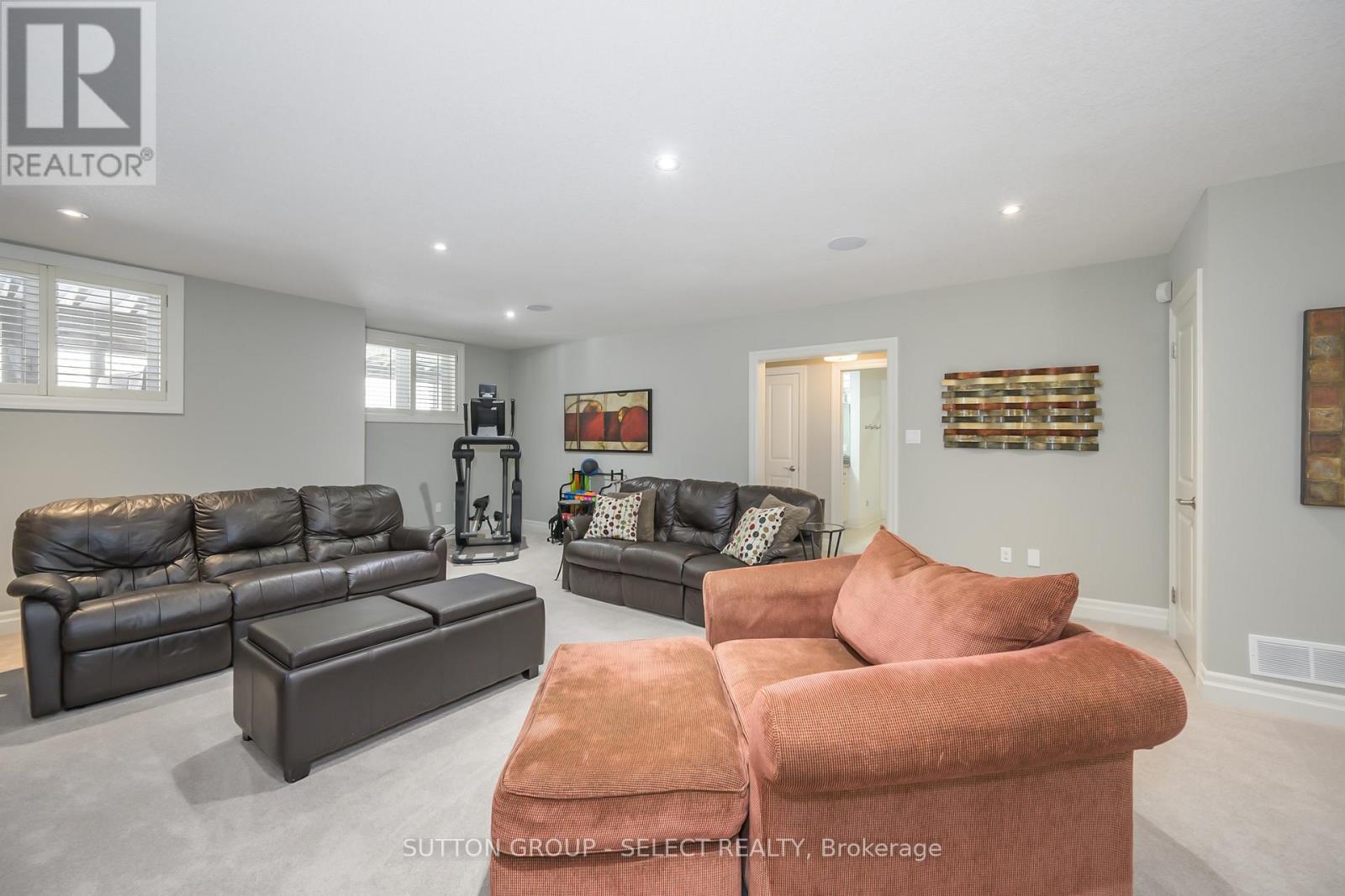 57 - 765 Eagletrace Drive, London North, Ontario  N6G 0J7 - Photo 32 - X12569608