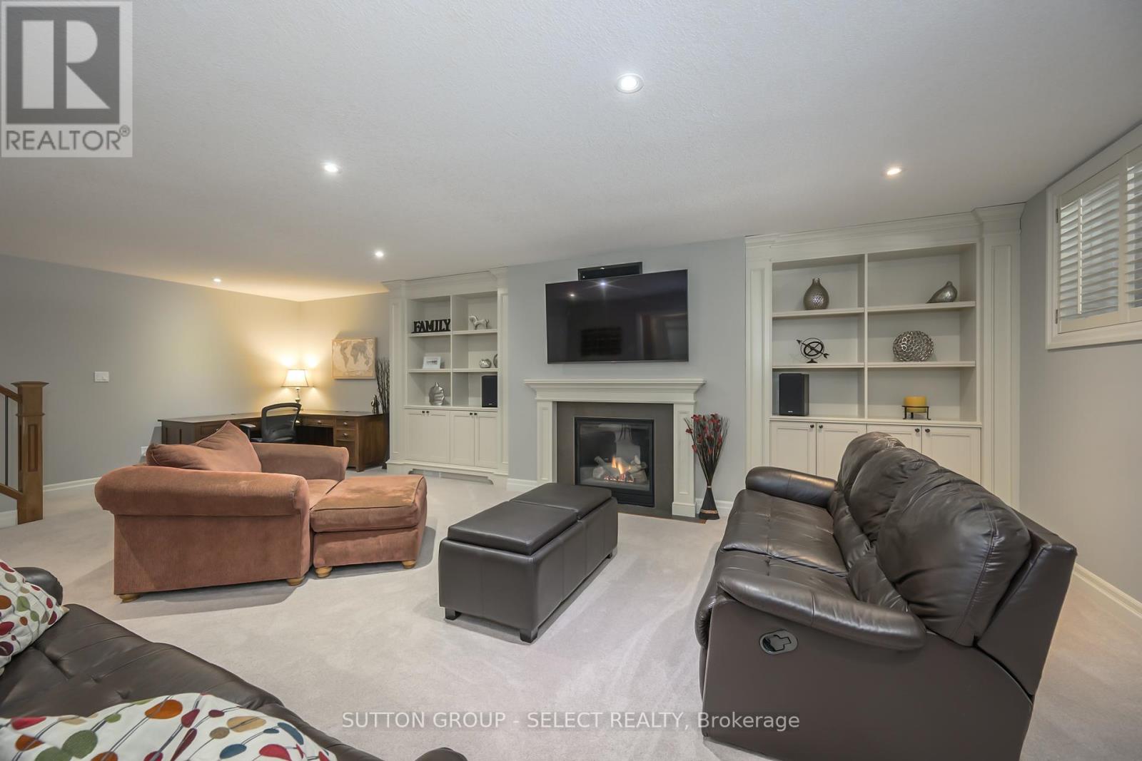 57 - 765 Eagletrace Drive, London North, Ontario  N6G 0J7 - Photo 34 - X12569608