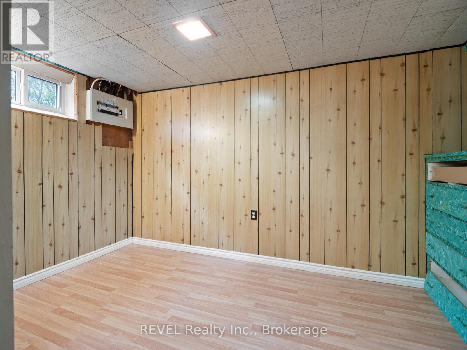 95 Windward Street, St. Catharines, Ontario  L2M 4C4 - Photo 29 - X12484204