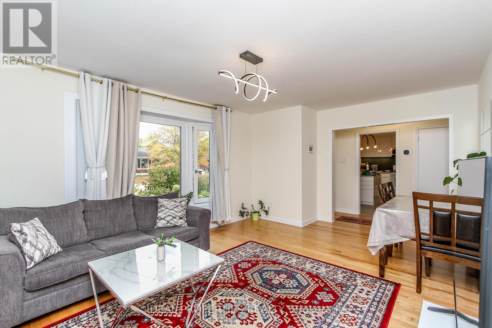 A - 2034 Saunderson Drive, Ottawa, Ontario  K1G 2E6 - Photo 10 - X12569610