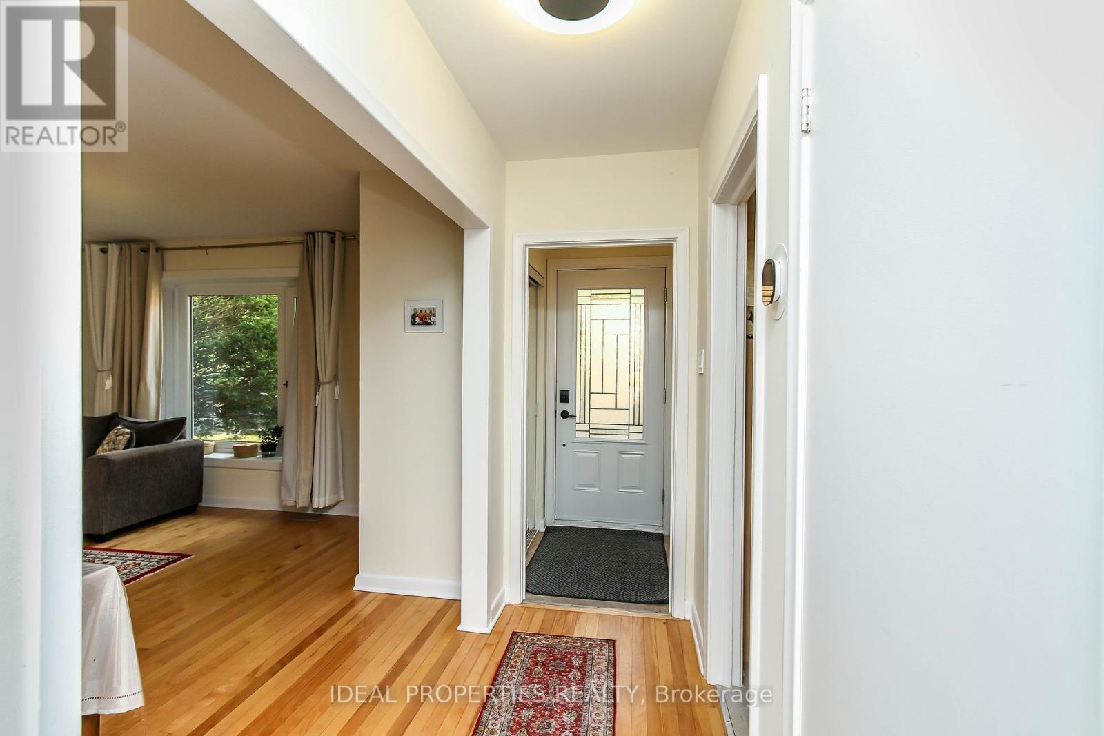 A - 2034 Saunderson Drive, Ottawa, Ontario  K1G 2E6 - Photo 6 - X12569610