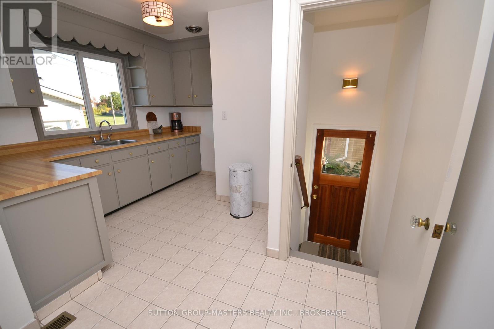 29 Brant Avenue, Kingston, Ontario  K7K 4V2 - Photo 26 - X12516132