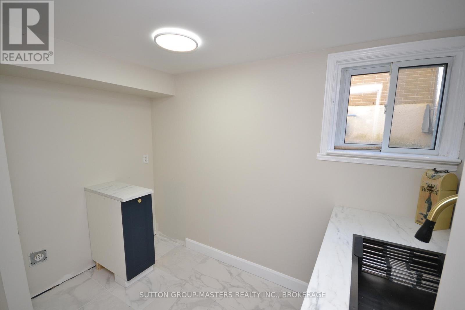 29 Brant Avenue, Kingston, Ontario  K7K 4V2 - Photo 32 - X12516132