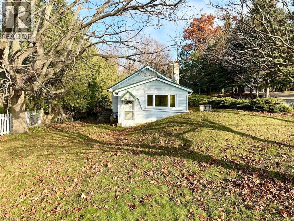 96 Ridge Road W, Grimsby, Ontario  L3M 4E7 - Photo 2 - 40790007