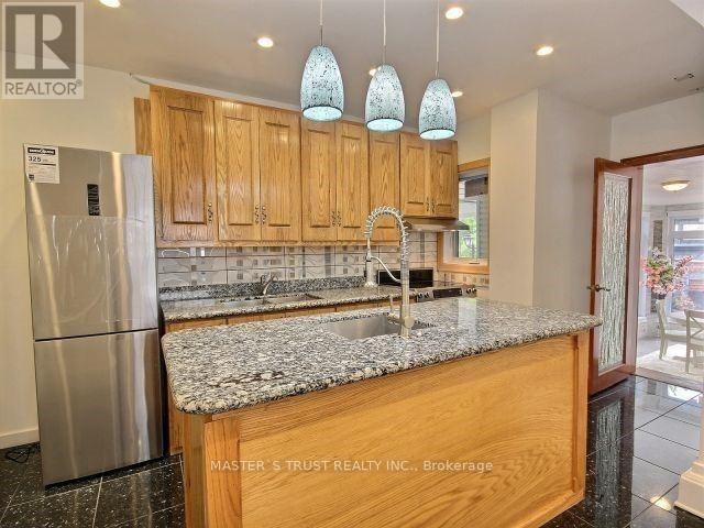 173 Lawrence Avenue E, Toronto, Ontario  M4N 1S9 - Photo 12 - C12569606