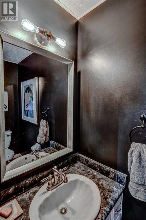 80 Woodglen Road Sw, Calgary, Alberta  t2w 4n1 - Photo 27 - A2271803