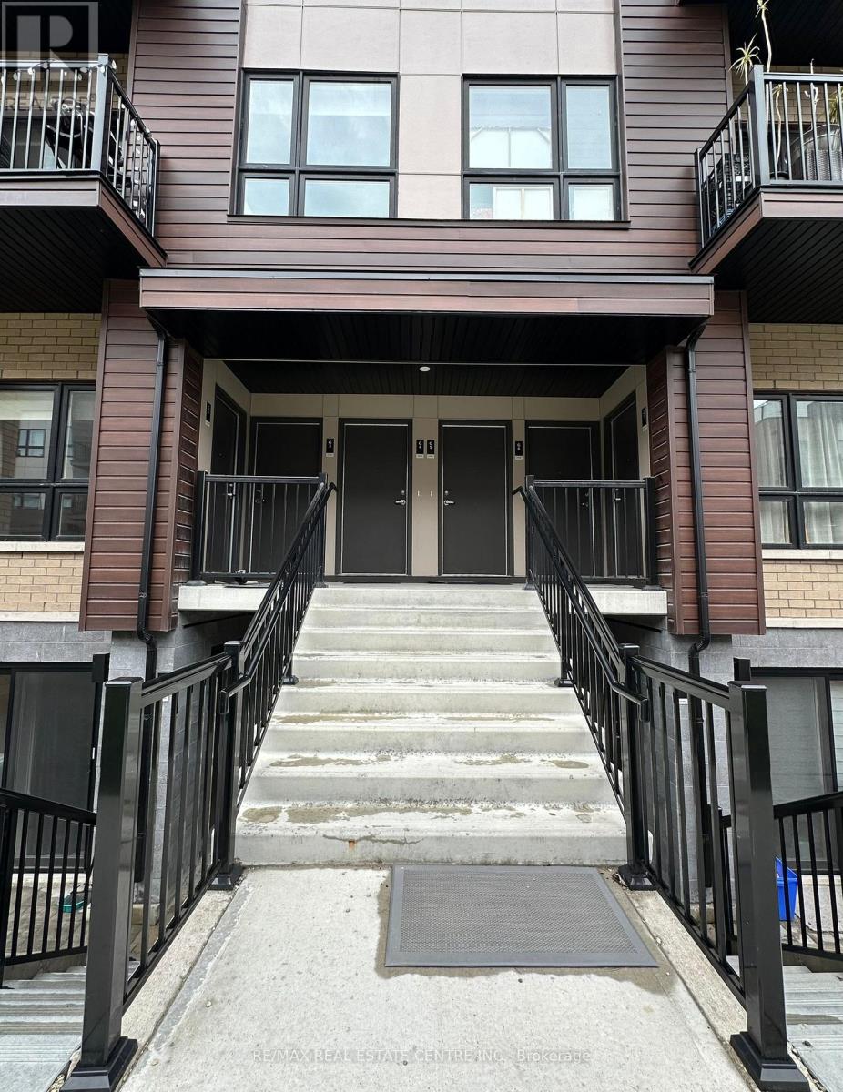 G2 - 20 Palace Street, Kitchener, Ontario  N2E 0J3 - Photo 5 - X12445940