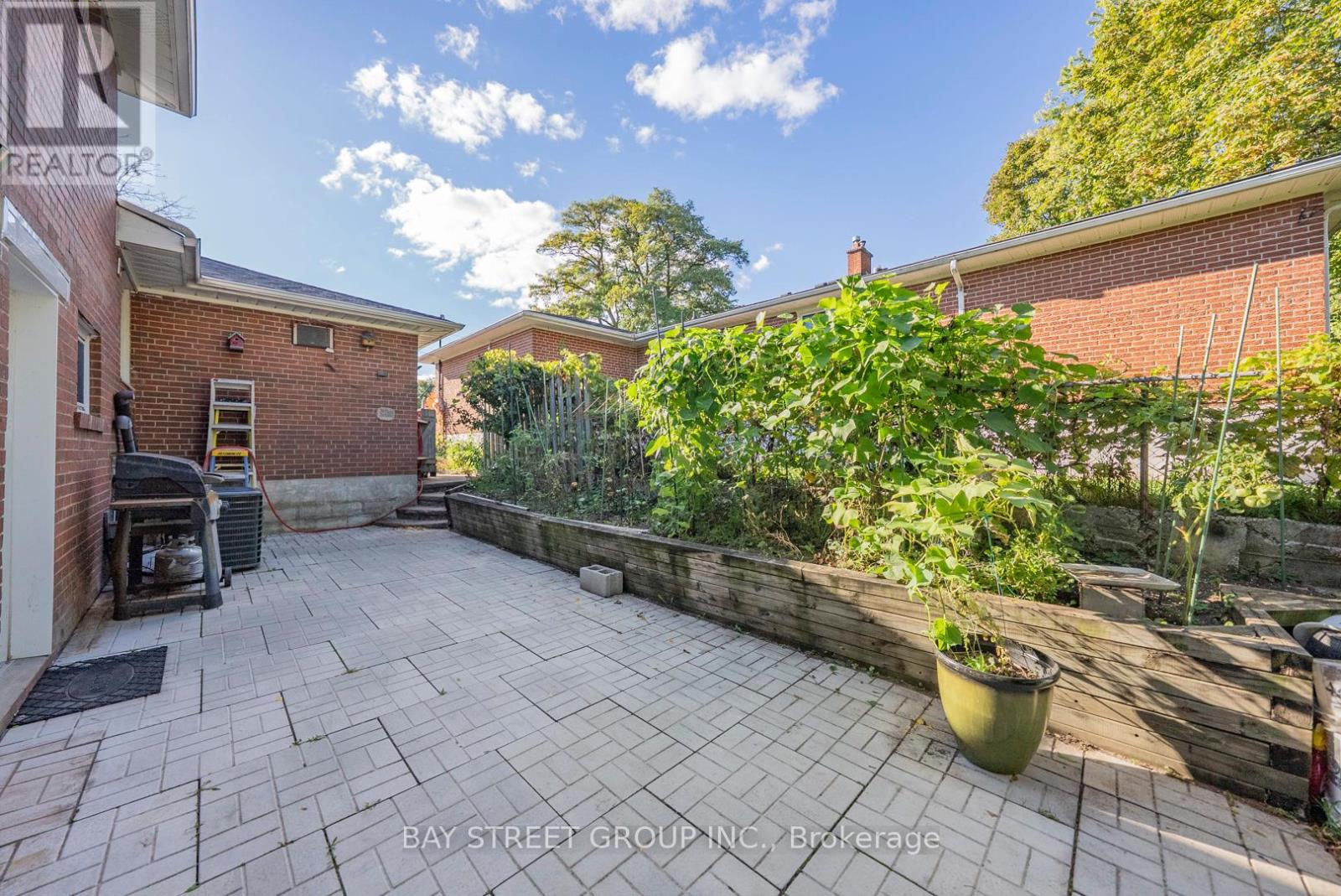 Basement - 43 Sherwood Forest Drive, Markham, Ontario  L3P 1P5 - Photo 7 - N12569592