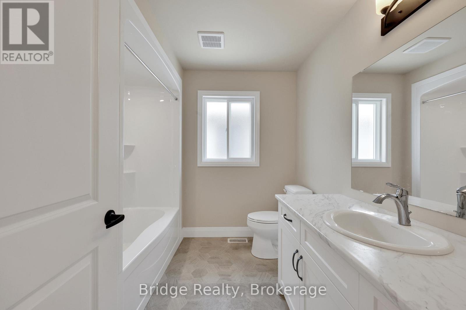 66 Cash Crescent, Ingersoll, Ontario  N5C 0E2 - Photo 21 - X12569628