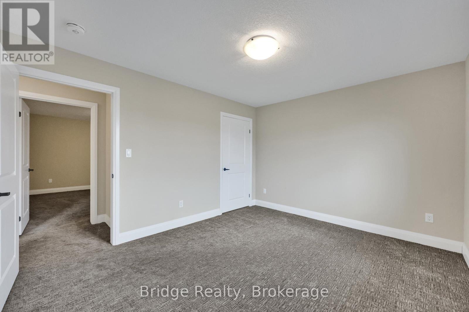 66 Cash Crescent, Ingersoll, Ontario  N5C 0E2 - Photo 26 - X12569628