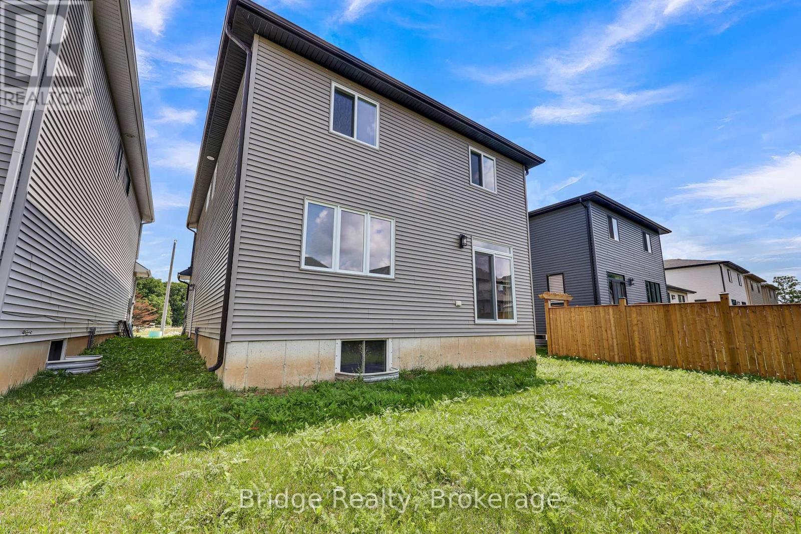 66 Cash Crescent, Ingersoll, Ontario  N5C 0E2 - Photo 36 - X12569628