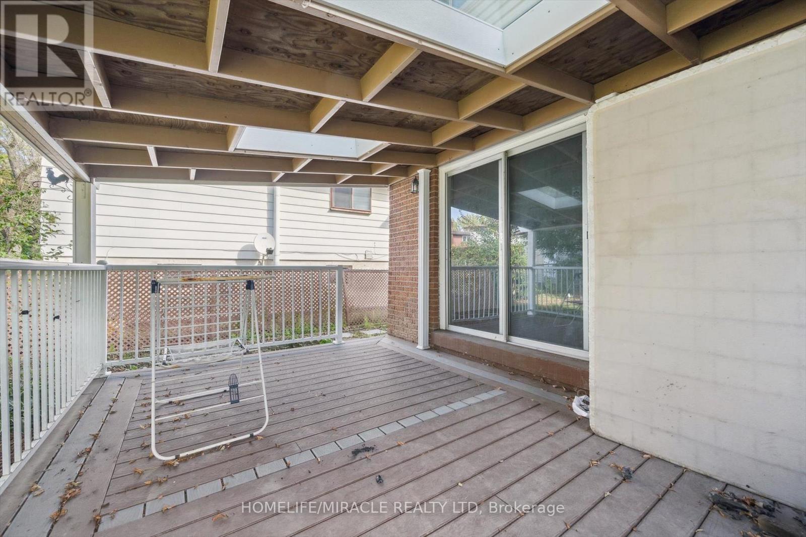 56 Elgin Drive, Brampton, Ontario  L6Y 1A8 - Photo 30 - W12569566