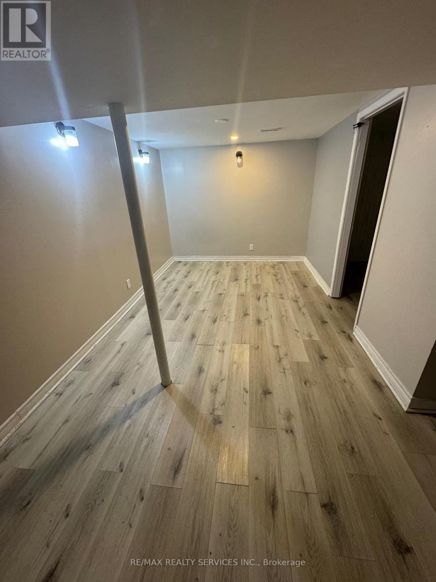 246 John Garland (Basement) Boulevard, Toronto, Ontario  M9V 1N8 - Photo 15 - W12569576