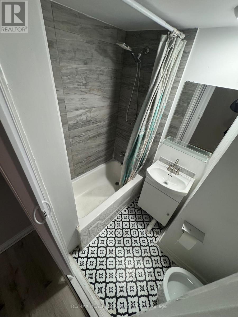 246 John Garland (Basement) Boulevard, Toronto, Ontario  M9V 1N8 - Photo 9 - W12569576