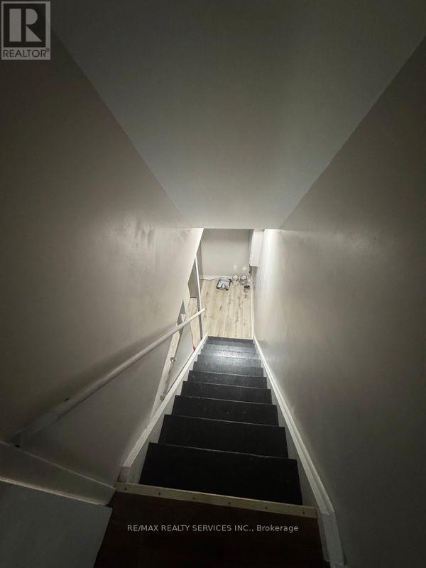 43 - 246 John Garland ( Main) Boulevard, Toronto, Ontario  M9V 1N8 - Photo 22 - W12569586