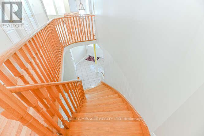 7 Sheepberry Terrace, Brampton, Ontario  L7A 2B6 - Photo 18 - W12569590