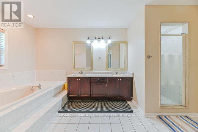 7 Sheepberry Terrace, Brampton, Ontario  L7A 2B6 - Photo 22 - W12569590