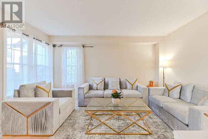 7 Sheepberry Terrace, Brampton, Ontario  L7A 2B6 - Photo 7 - W12569590