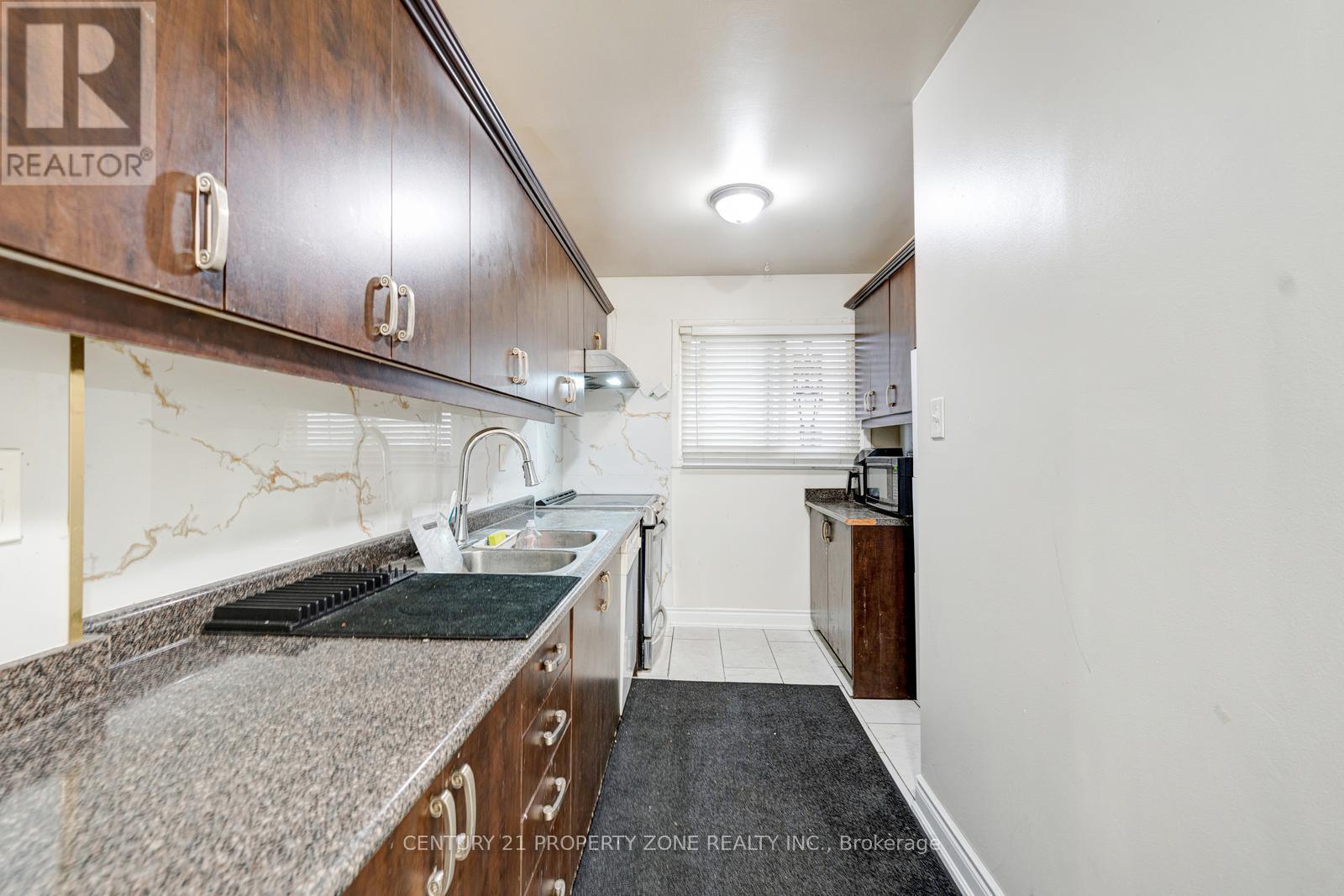 3 Jasmine Square, Brampton, Ontario  L6S 2N1 - Photo 20 - W12569604