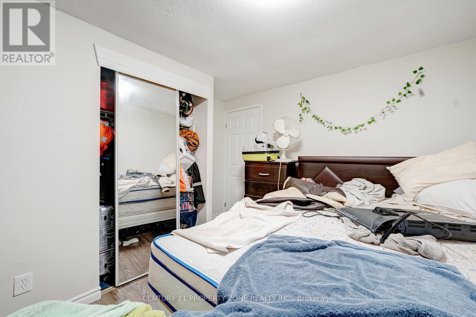 3 Jasmine Square, Brampton, Ontario  L6S 2N1 - Photo 30 - W12569604