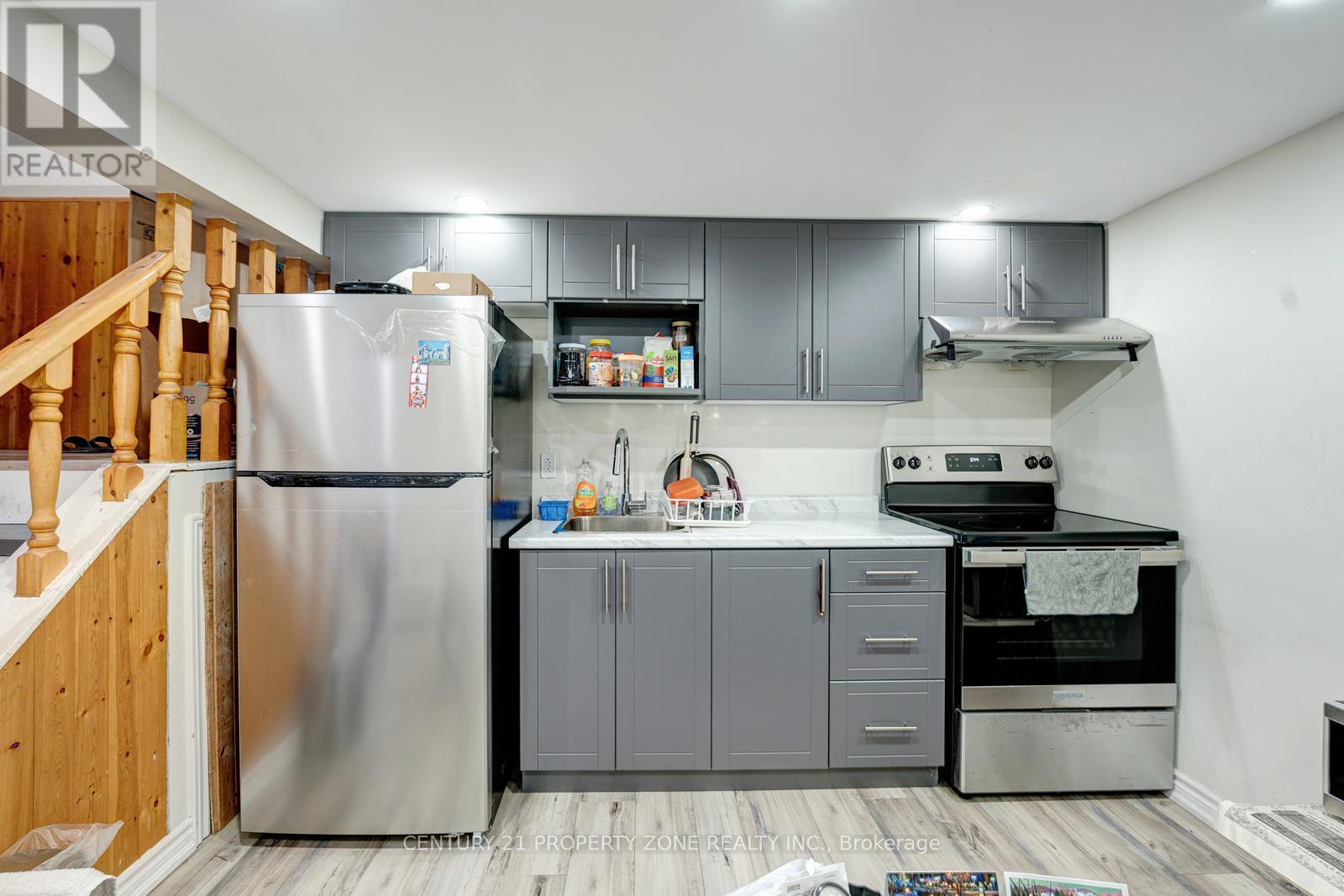 3 Jasmine Square, Brampton, Ontario  L6S 2N1 - Photo 36 - W12569604