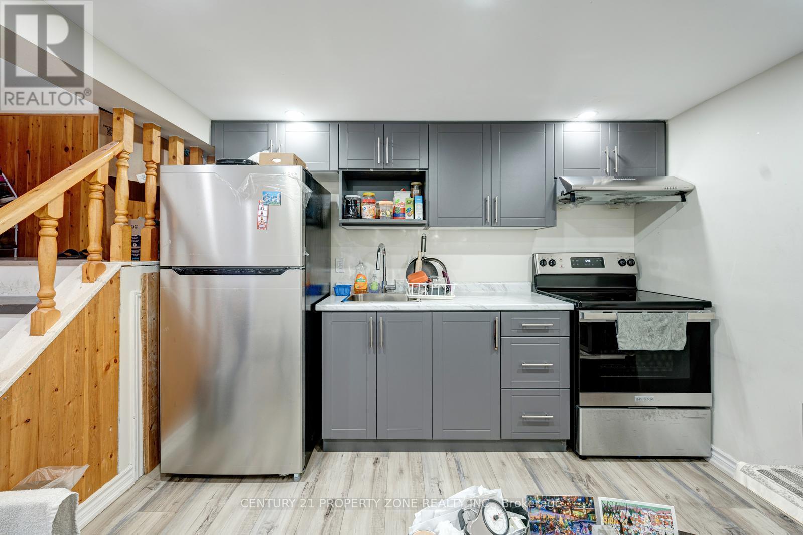 3 Jasmine Square, Brampton, Ontario  L6S 2N1 - Photo 37 - W12569604