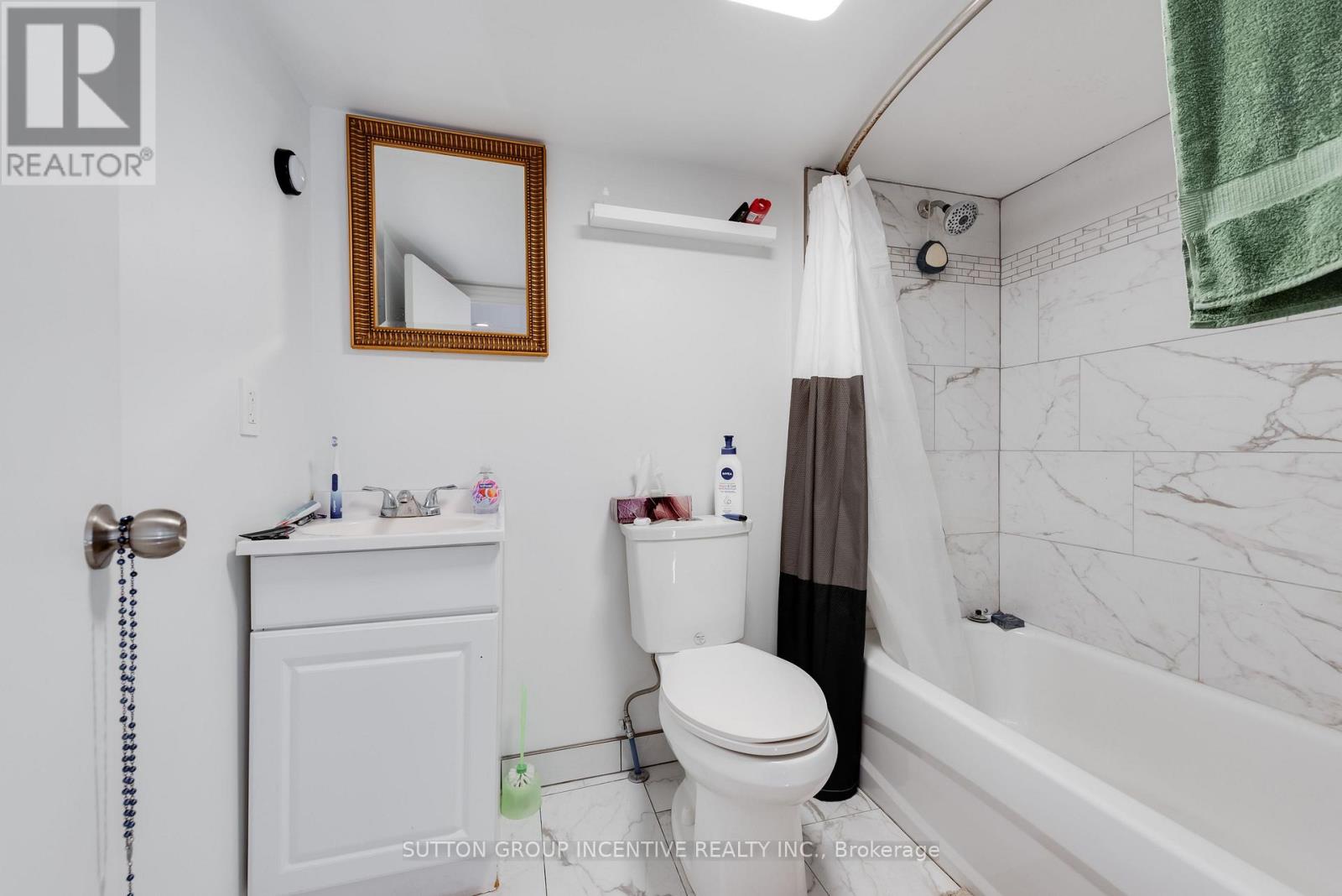 87 Dunlop Street, Orillia, Ontario  L3V 5P3 - Photo 27 - S12569368