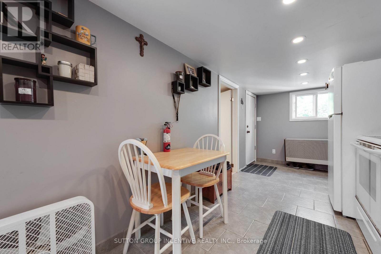 87 Dunlop Street, Orillia, Ontario  L3V 5P3 - Photo 24 - S12569368