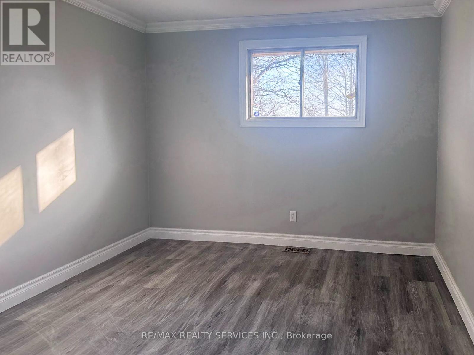 375 Blue Lake Road, Brant, Ontario  N0E 1N0 - Photo 10 - X12569404