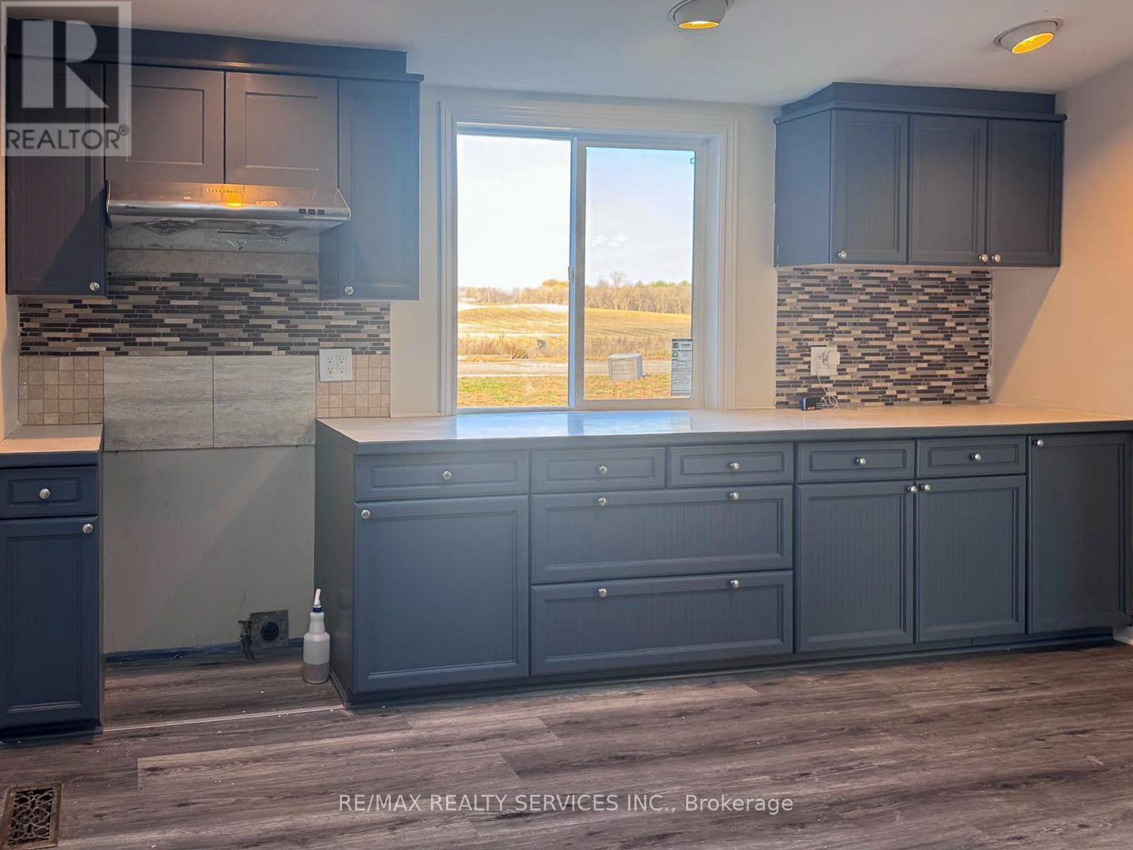 375 Blue Lake Road, Brant, Ontario  N0E 1N0 - Photo 23 - X12569404