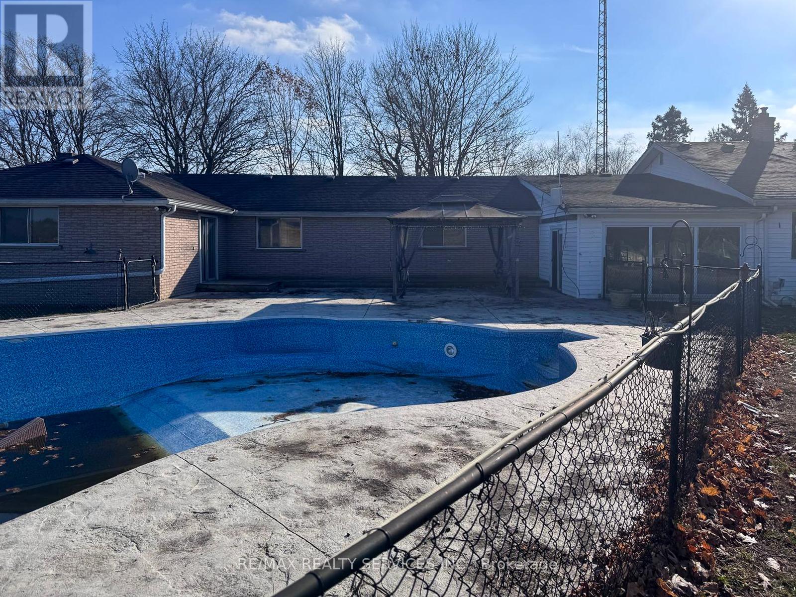 375 Blue Lake Road, Brant, Ontario  N0E 1N0 - Photo 30 - X12569404