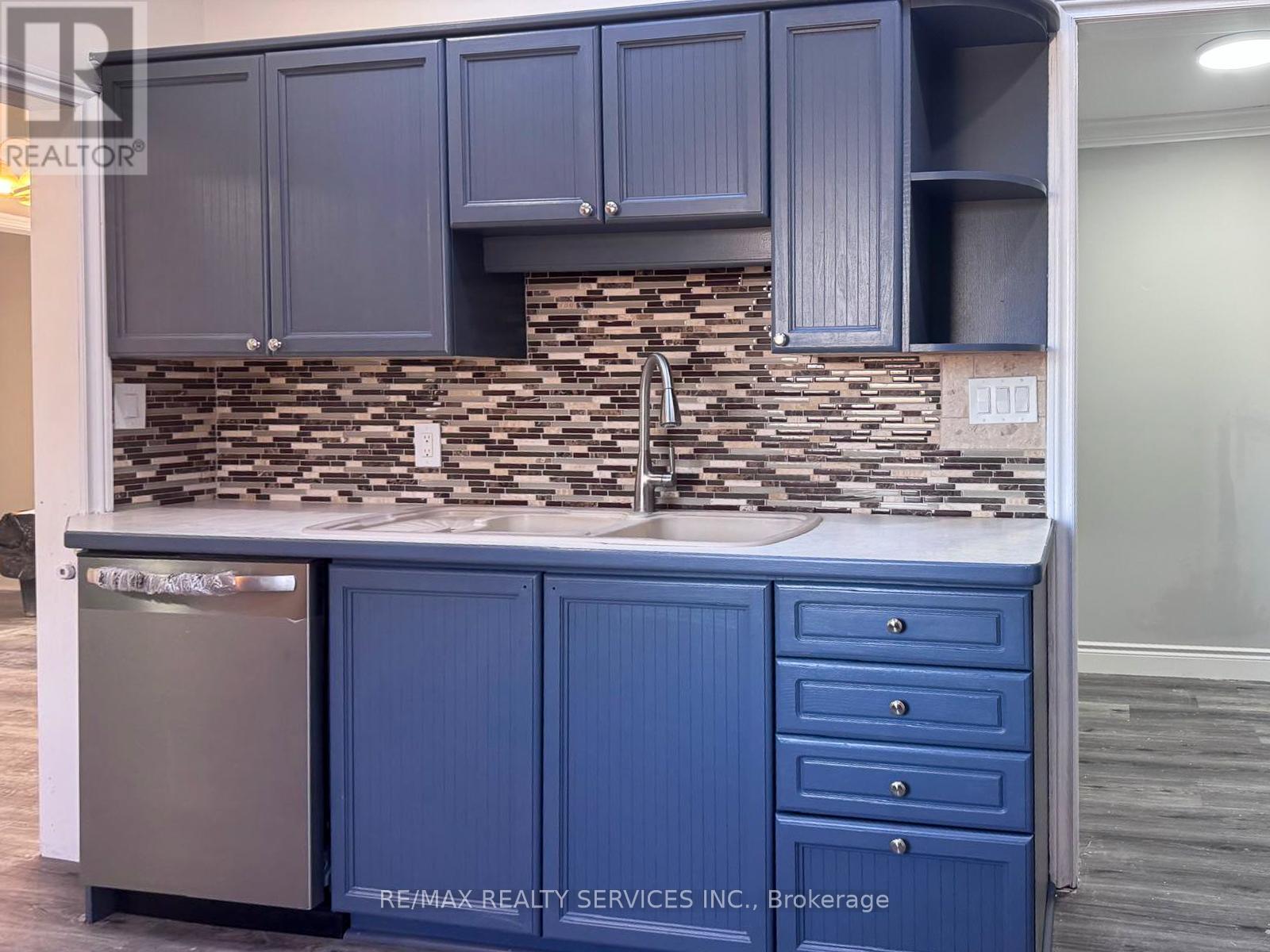 375 Blue Lake Road, Brant, Ontario  N0E 1N0 - Photo 32 - X12569404