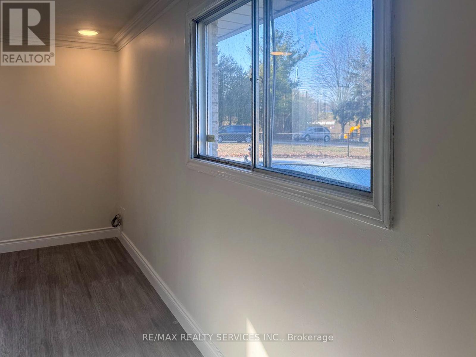 375 Blue Lake Road, Brant, Ontario  N0E 1N0 - Photo 5 - X12569404