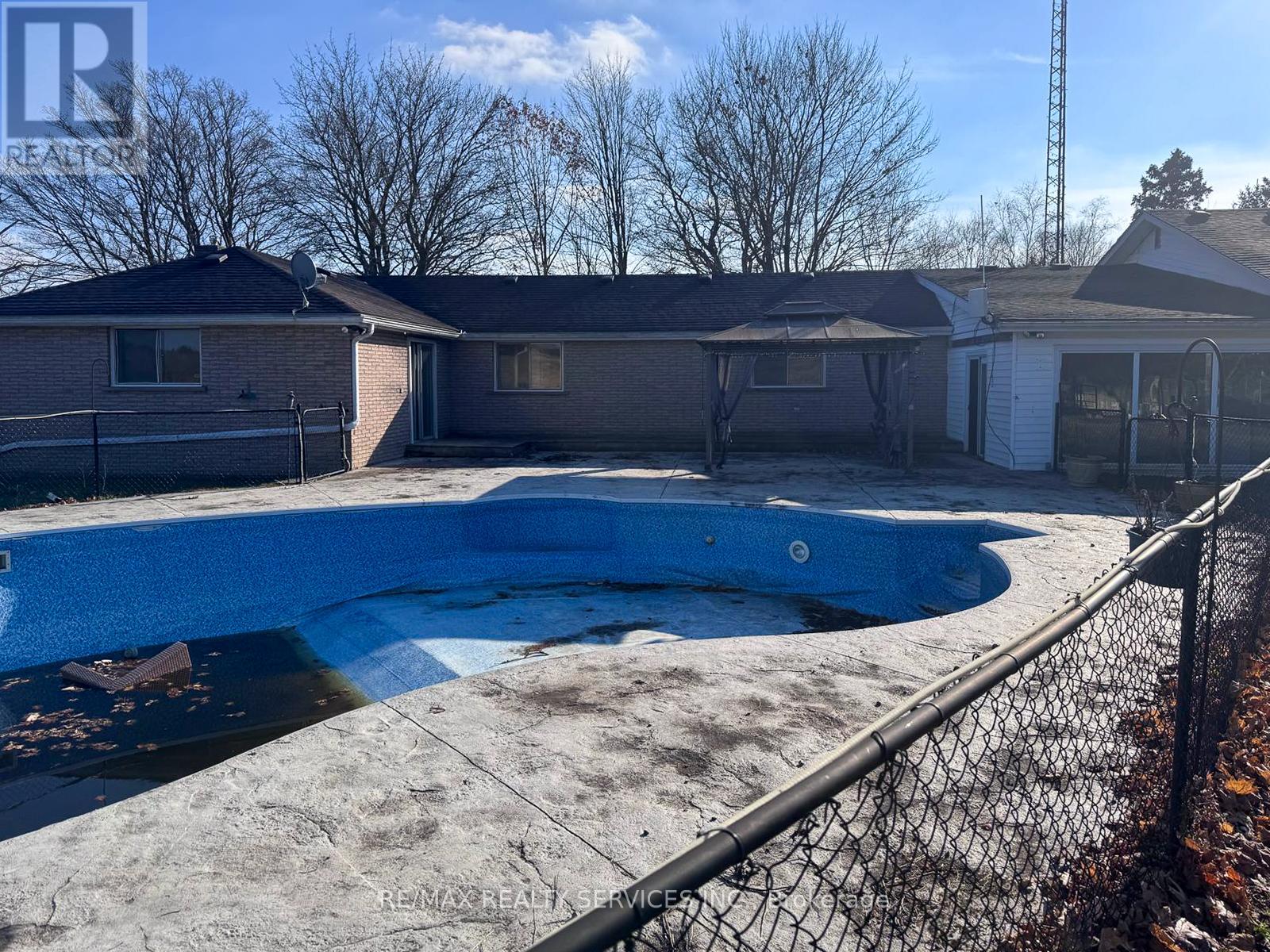 375 Blue Lake Road, Brant, Ontario  N0E 1N0 - Photo 47 - X12569404