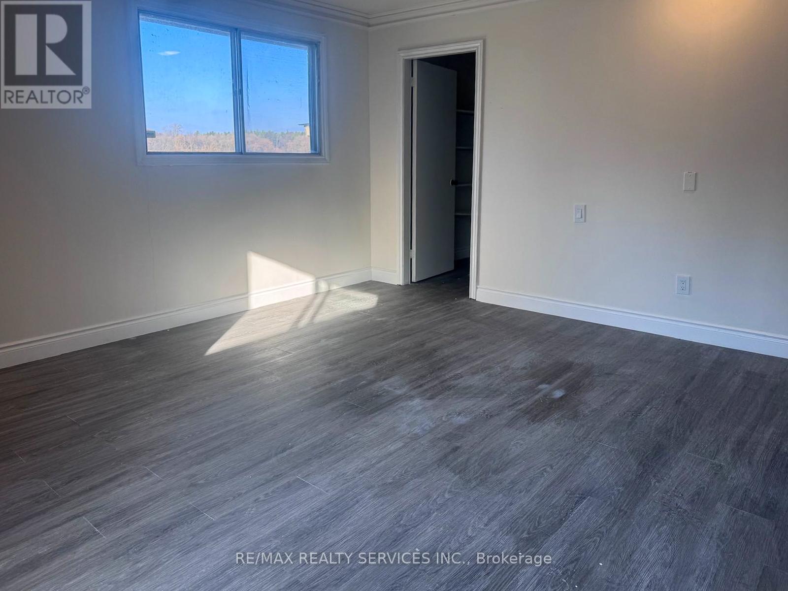 375 Blue Lake Road, Brant, Ontario  N0E 1N0 - Photo 9 - X12569404