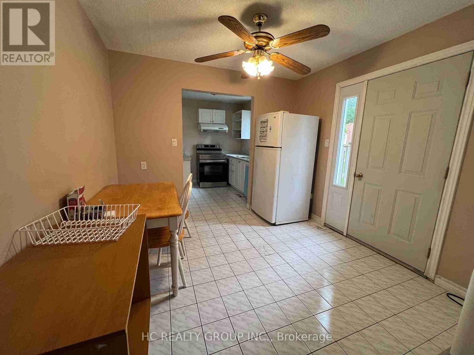 575 Gainsborough Road, London North, Ontario  N6G 2C5 - Photo 4 - X12569584